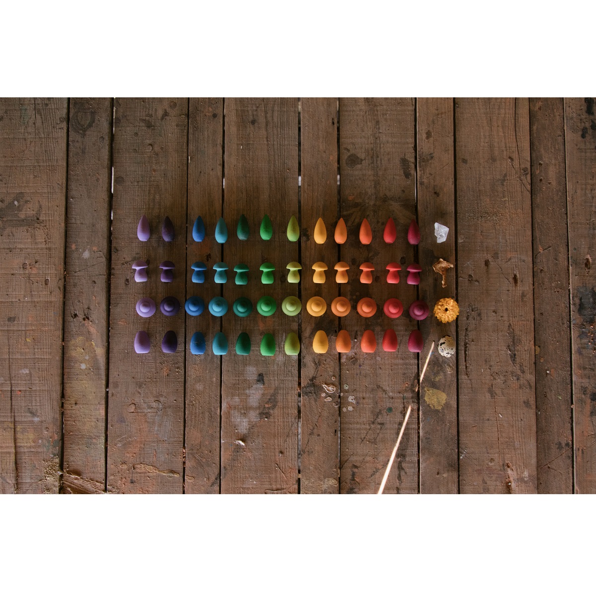 Wood Mandala Rainbow Snowflakes 36pcs (12 colours)