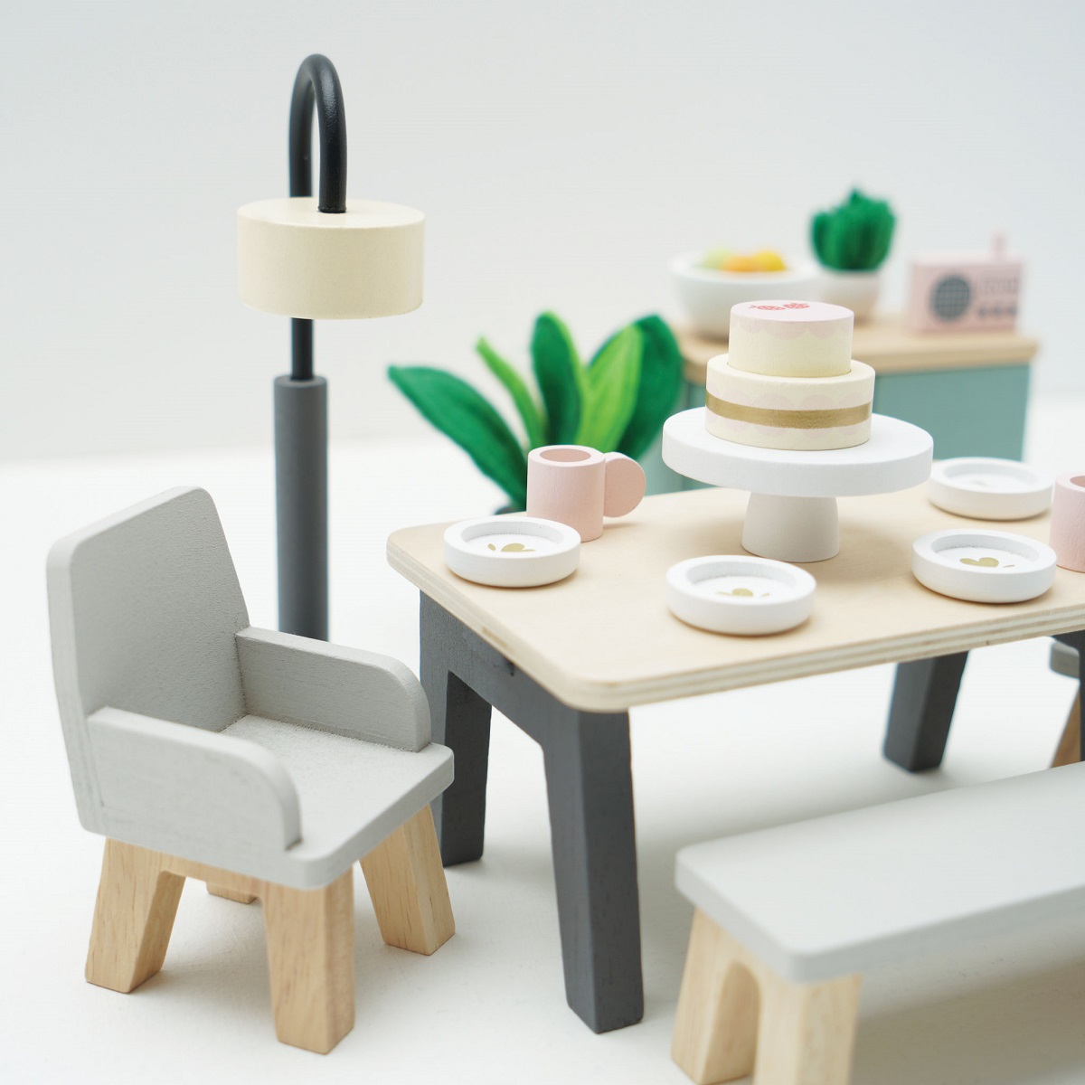 Doll House Furniture - Dining Room