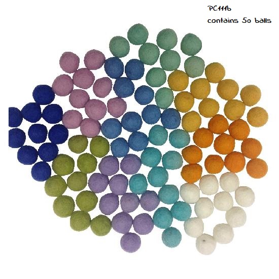 Papoose - Felt Balls Light Colours 2.5cm 50pcs WHILE QTY LAST
